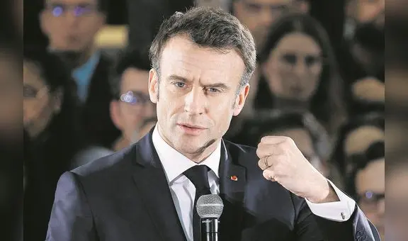 Presidente Macron impone su reforma de las pensiones