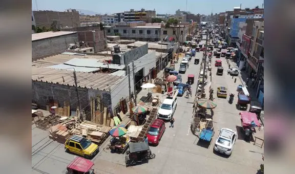 Chiclayo: la ciudad presa de los negocios  en las vías públicas