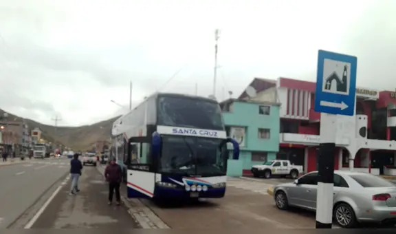 Puno: asaltan bus en vía Puerto Maldonado-Juliaca y acusan a policías de perpetrar el hecho