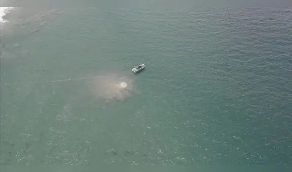 Piura: playa donde se grabó la película "El viejo y el mar" es afectada por el derrame de petróleo