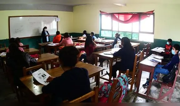 Proponen que menores que cumplan 3 y 6 años hasta fines de mayo podrían ingresar a inicial y primaria