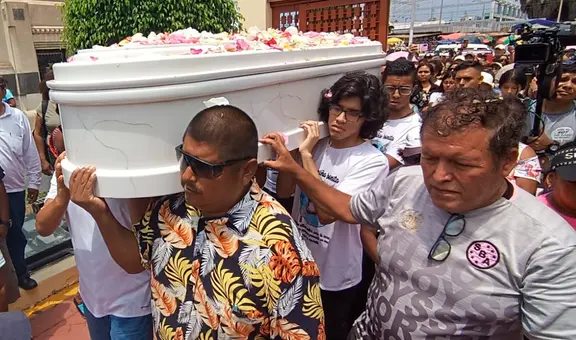 Familia de víctima de Sergio Tarache da último adiós en entierro y exige captura de feminicida