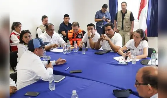 Alcaldes de Piura cuestionan al Ejecutivo y piden maquinarias