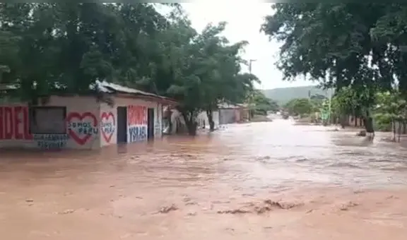 Intensas lluvias activan quebradas en San Martín e inundan viviendas