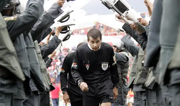 Georges Buckley, el árbitro que no dirigió Mundial de Clubes por un supuesto secuestro