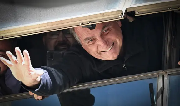 Bolsonaro vuelve a Brasil por primera vez tras perder elecciones ante Lula