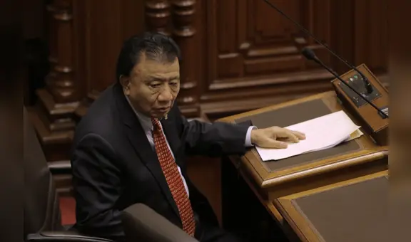 Congreso: Enrique Wong se quiebra ante el Pleno y pide que lo salven de la suspensión por 120 días