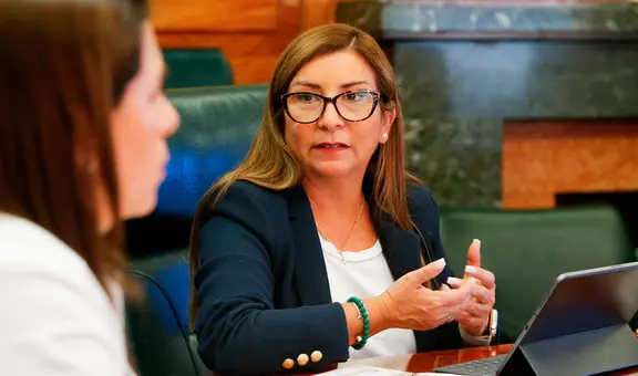 Renuncia la directora ejecutiva de la ARCC "por discrepancias con ministerios"