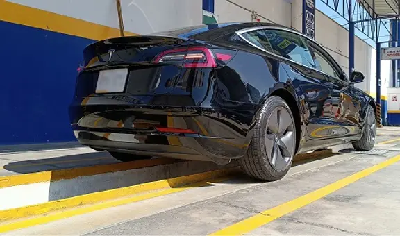 Por primera vez en Perú: primer Tesla importado pasa una inspección técnica vehicular en Lima