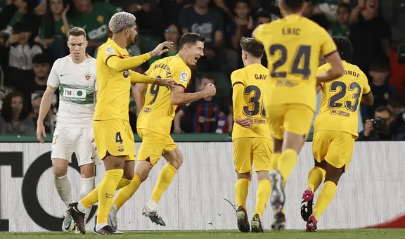 Barcelona aplastó 4-0 a Elche y se aleja más en la punta de LaLiga Santander de España