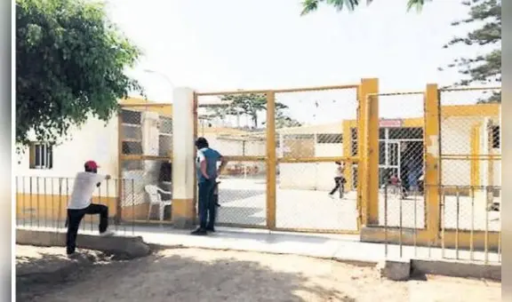 Gerente de salud y médicos acusados de mal estado de hospital en Ferreñafe