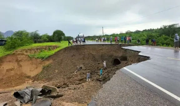 Lambayeque queda aislada de Piura tras colapso de vía en Olmos