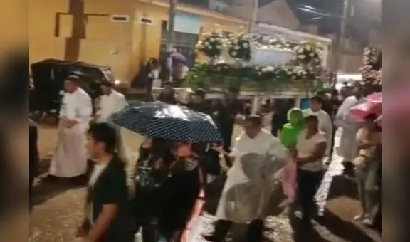 Lluvia torrencial no impidió procesión en Semana Santa en Lambayeque: “Dios calma la tempestad”