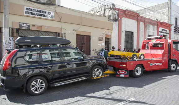 Municipio de Arequipa gestiona compra de grúas para retirar a vehículos