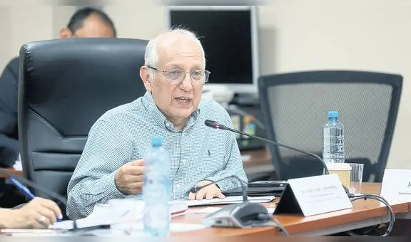 Ministro Óscar Becerra se declara a favor de la pena de muerte