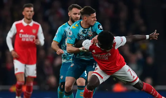 Arsenal sacó un amargo empate 3-3 ante Southampton y se complica en la Premier League
