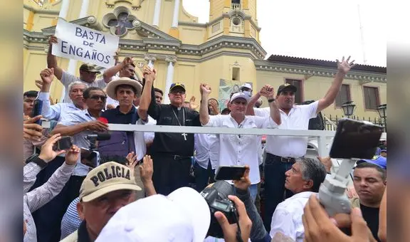 Anuncian la “Toma de Lima” por falta de apoyo del Ejecutivo para enfrentar la emergencia en Piura
