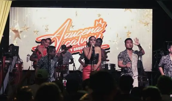 Denuncian venta de entradas falsas para el concierto gratuito de Azucena Calvay en Arequipa