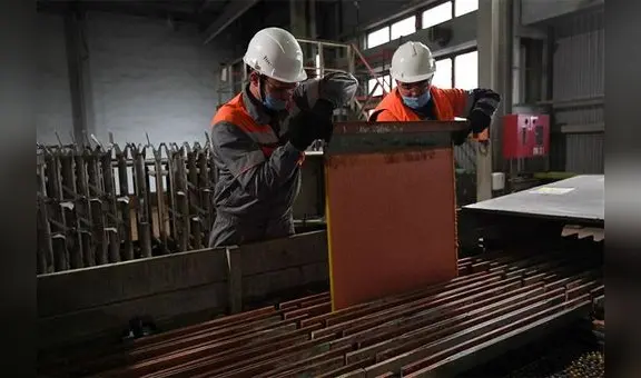 Cobre cae a su nivel más bajo en 2 semanas: US$8.803 la tonelada por débiles compras chinas