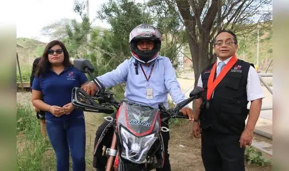 Corte de Sullana busca fortalecer labores de notificación con entrega de motocicleta
