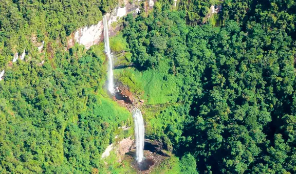 ¿Cuál es la catarata más alta del Perú y la tercera en todo el mundo, y dónde queda?