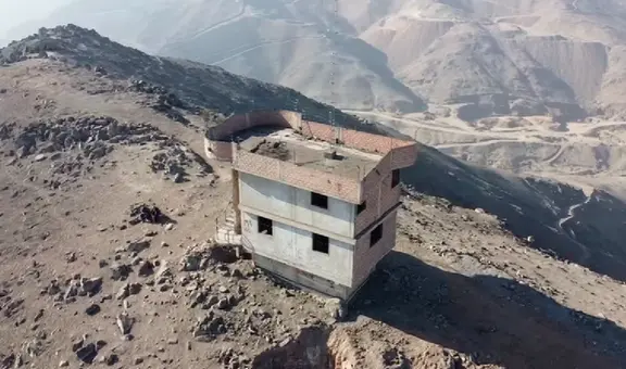 Así es por dentro la MISTERIOSA CASA abandonada de los cerros de Pasamayito, en Comas