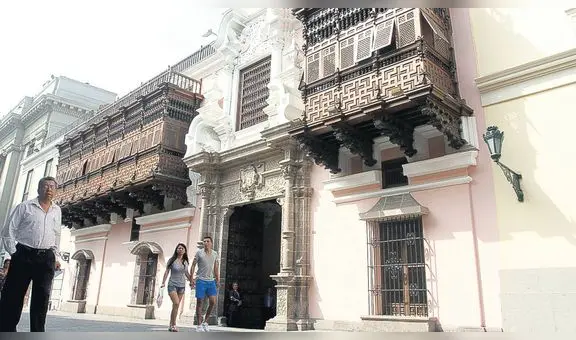 Cancillería lamentó la muerte de 2 peruanos tras derrumbe de una casa en Argentina