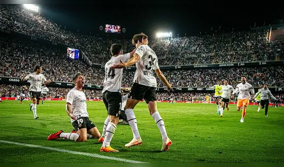 ¡Tres puntos de oro! Valencia derrotó de local 2-1 a Real Valladolid por LaLiga Santander
