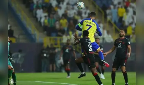 Con gol de Cristiano Ronaldo, Al Nassr goleó 4-0 a Al Raed y se mantiene en la pelea por la liga saudí
