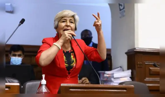 Congresista Jaime Quito pide esperar respuesta de María Agüero sobre su viaje a Panamá
