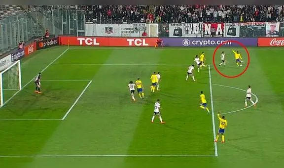 Luis Advíncula y el golazo de zurda que anotó para el 1-0 de Boca ante Colo Colo