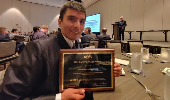 El cielo de Avid Román