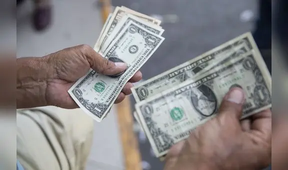 Precio del dólar  abre a la baja y se ubica en S/3,7073 este lunes 8 de mayo