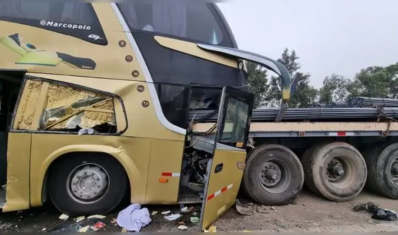 Surco: choque entre bus y tráiler deja un fallecido y 25 heridos en la Panamericana Sur