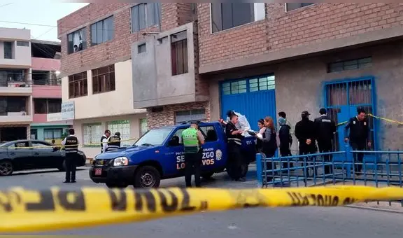 Los Olivos: sujetos acuchillan a un hombre al intentar robarle sus pertenencias