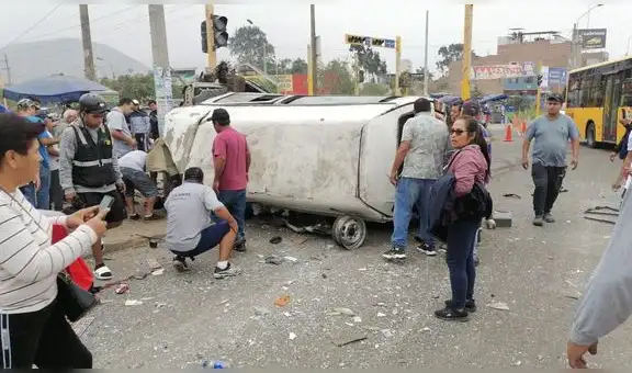 Carabayllo: choque de combi y bus deja 10 personas heridas, 3 se encuentran en condición crítica
