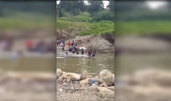 Pobladores arriesgan sus vidas y cruzan turbulentas aguas de río para sepultar a bebé de 6 meses en Piura