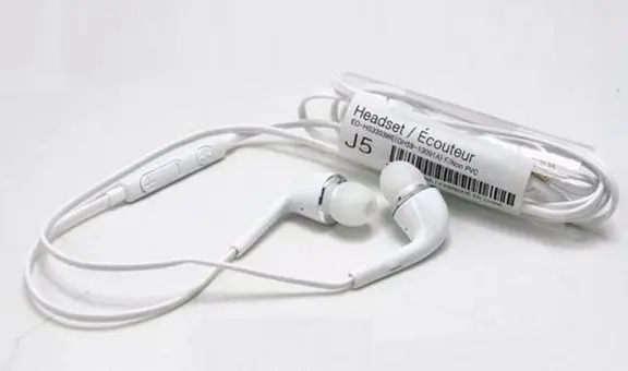 ¿Por qué no es bueno usar los audífonos de chupón y cuáles son los más recomendables?