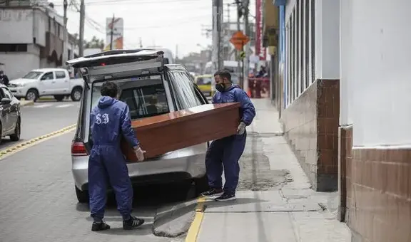 Arequipa: deudas de EsSalud y un festín de servicios sin expedientes