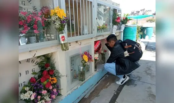 Cientos visitaron las tumbas de sus madres en Arequipa: "Valoren a sus mamitas en vida"