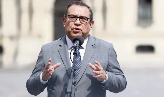 Otárola tilda a Pedro Castillo, Gustavo Petro y AMLO de ser "caimanes del mismo pozo"