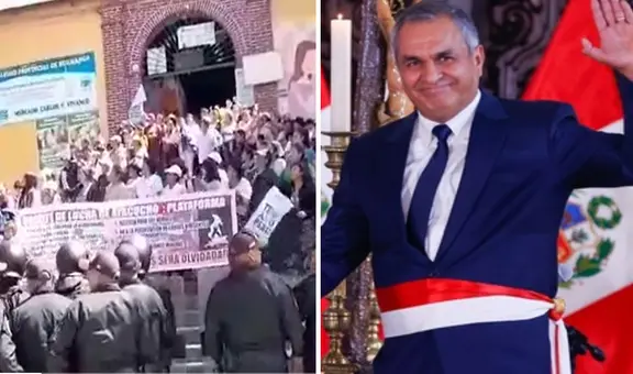 Ciudadanos lanzaron huevos a ministro del Interior durante ceremonia en comisaría de Ayacucho