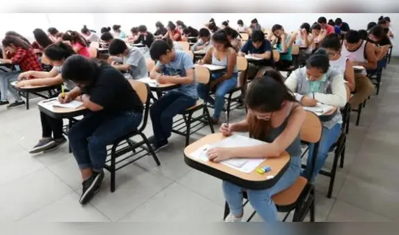 Estas son las 5 carreras universitarias con mayor demanda en Perú, según el MTPE