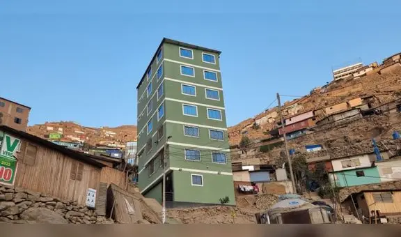 La insólita casa de 7 pisos en un asentamiento humano de SJL: "Se excedieron"