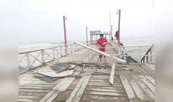 Fuerte oleaje afectó turismo en el muelle de Trujillo