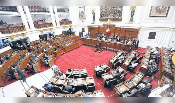 Congreso de Perú justifica su presupuesto de 928 millones de soles para este 2023