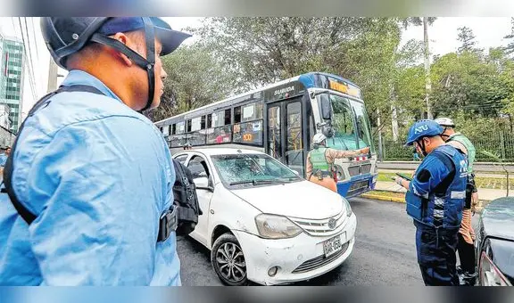 Poder Ejecutivo dice que observará ley de colectiveros si el Pleno lo aprueba