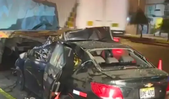 Surco: accidente de tránsito deja al menos 2 fallecidos en Panamericana Sur