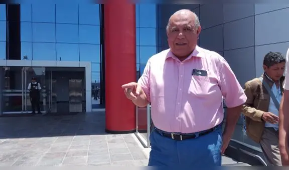 Cuatro ciudadanos sacan del cargo al gobernador de Tacna, Luis Torres