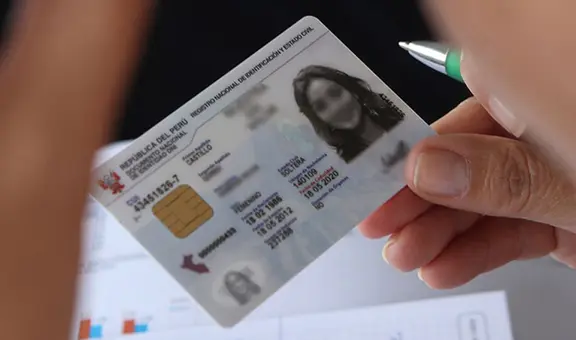 ¿Sabes en qué se diferencia el DNI electrónico del DNI normal?